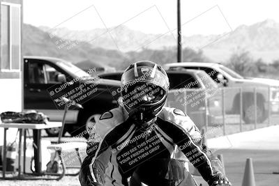 media/Mar-20-2023-Moto Forza (Mon) [[d0bbc59e78]]/Around the Pits/